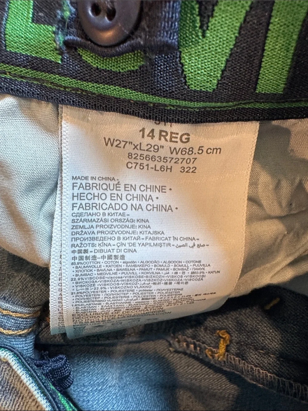 Levis classic straight